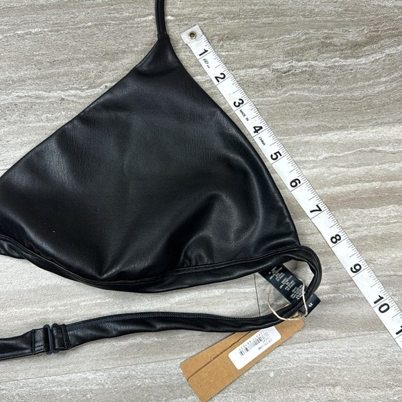 NWT Skims Faux Leather Triangle Tie Neck Size Bralette Size 4X - Picture 11 of 14